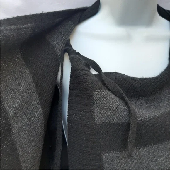 Vince Wrap Drape Front Cashmere Wool Alpaca Blend Sweater Black Gray Stripe EC M - Picture 8 of 16